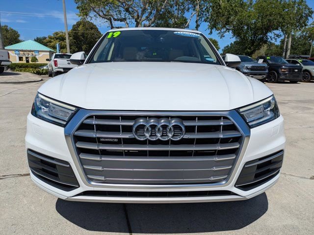 Used 2019 Audi Q5 2.0T Premium w/ Convenience Package image 8
