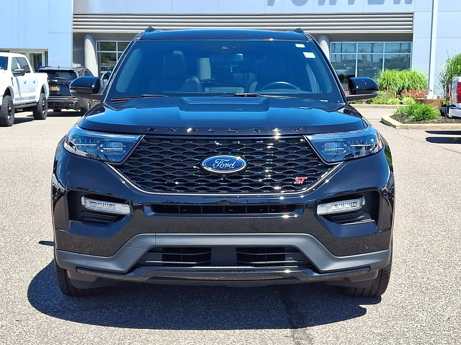 Certified 2022 Ford Explorer ST w/ Equipment Group 401A AWD/4WD image 3