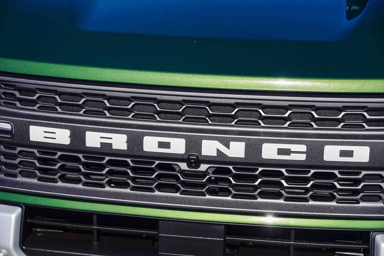 Certified 2025 Ford Bronco Sport Badlands AWD/4WD image 11
