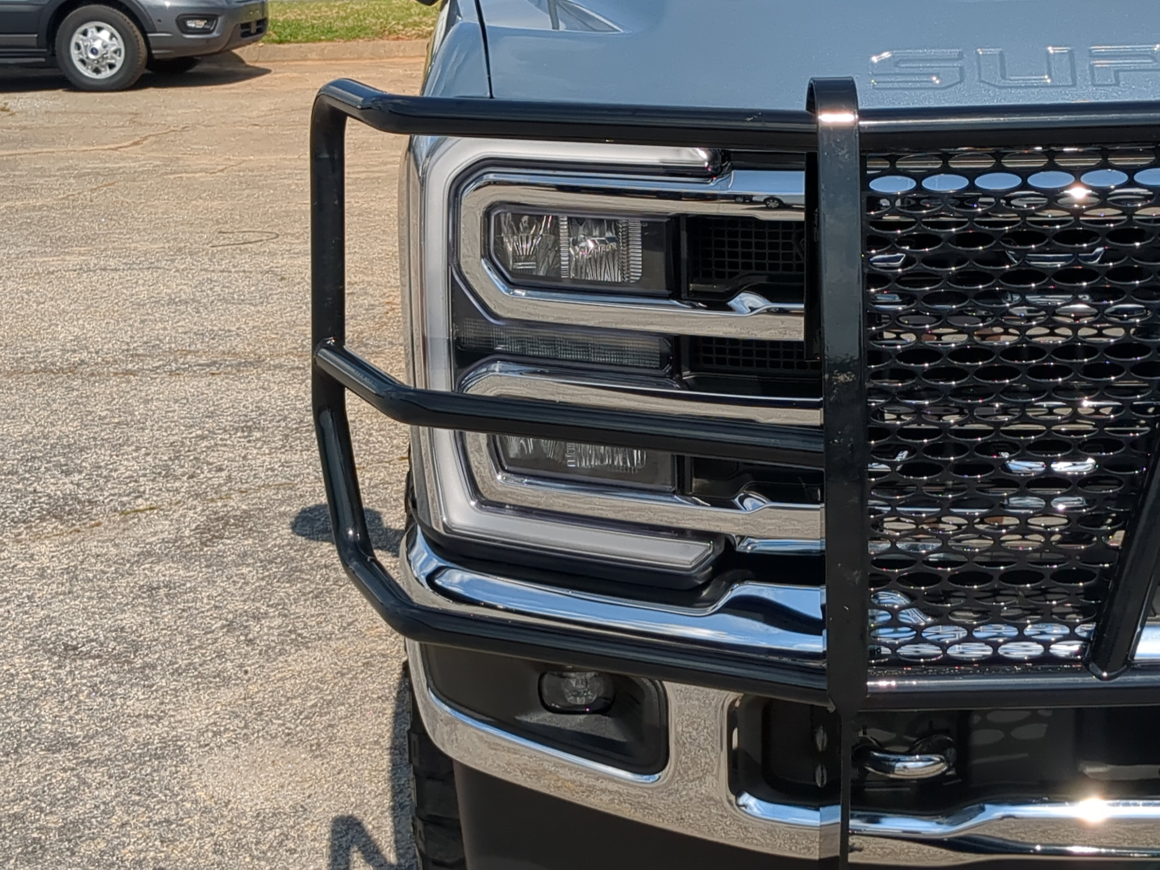 Certified 2023 Ford F250 Lariat w/ Chrome Package AWD/4WD image 8