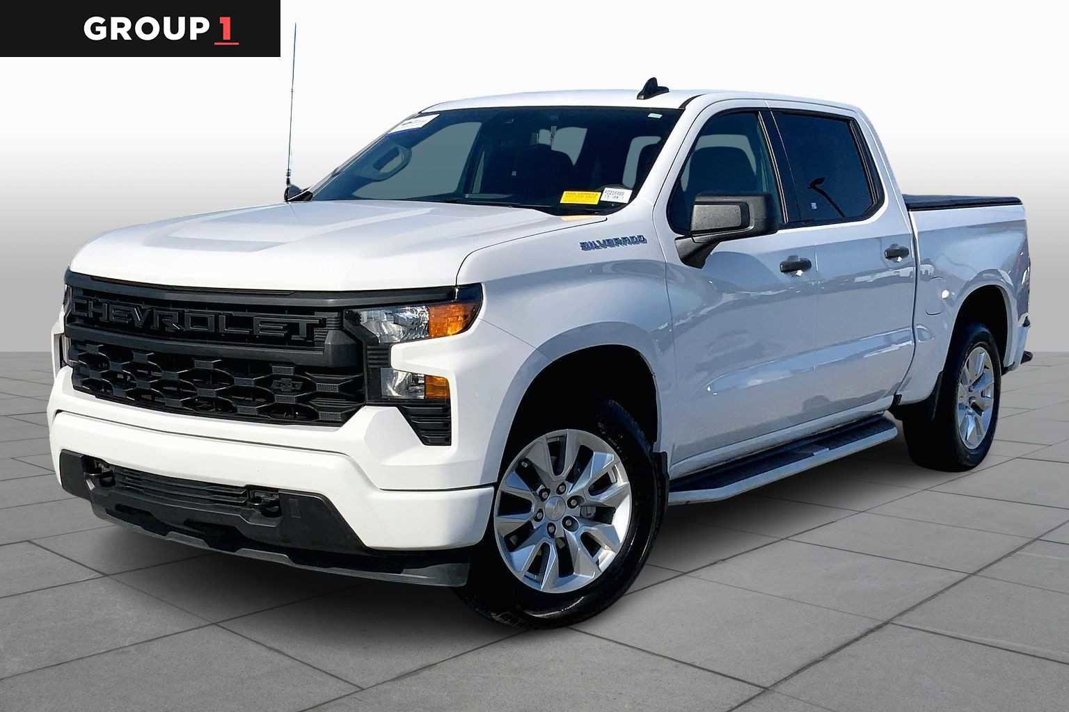 Used 2023 Chevrolet Silverado 1500 Custom image 5