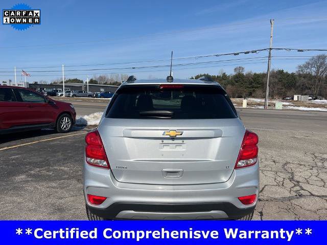Used 2020 Chevrolet Trax LT w/ LT Convenience Package image 2