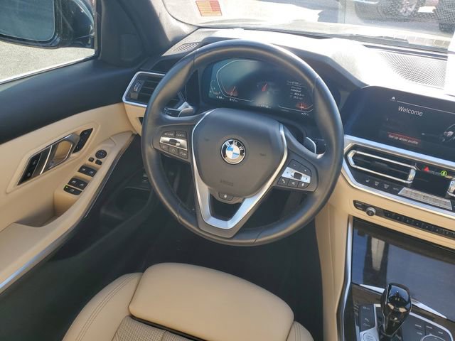 Used 2022 BMW 330i Sedan w/ Premium Package image 9