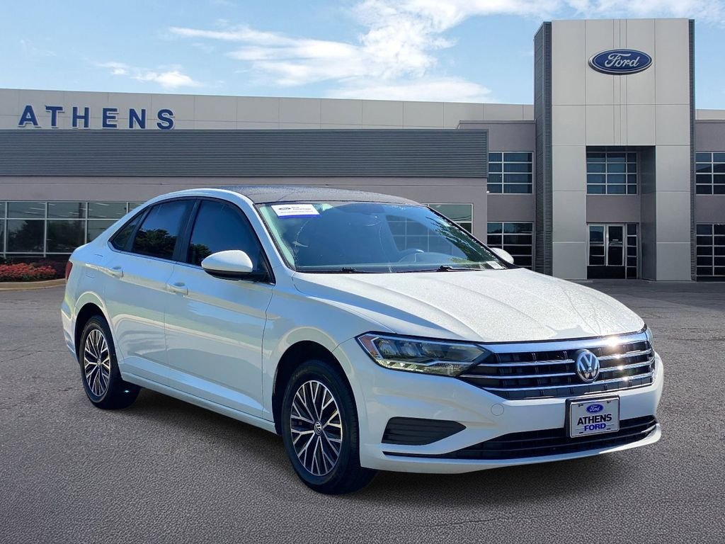 Used 2020 Volkswagen Jetta SE w/ SE Cold Weather Package FWD image 1