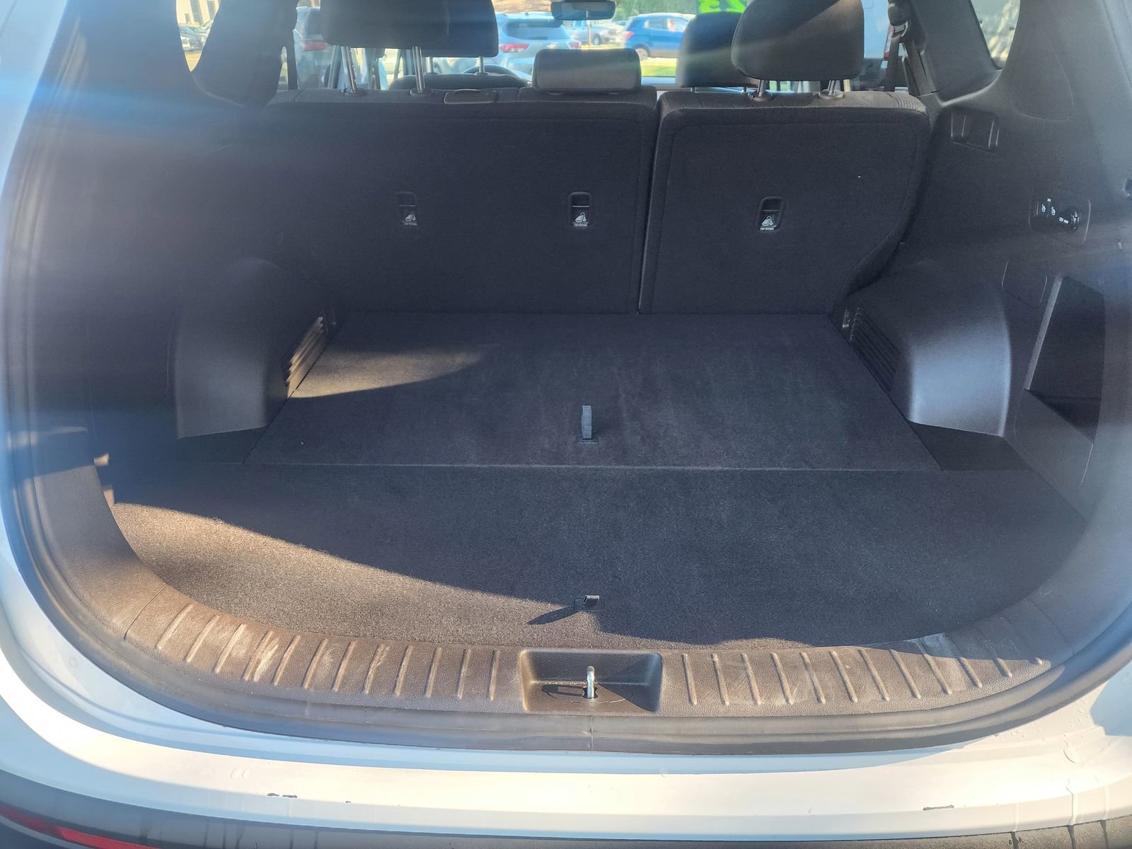 Used 2023 Hyundai Santa Fe SEL Convenience image 10