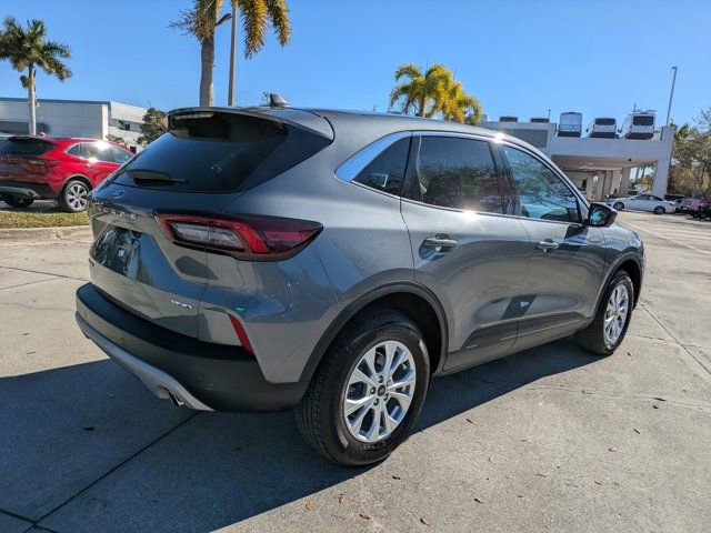 Certified 2023 Ford Escape Active w/ Tech Pack #2 image 4