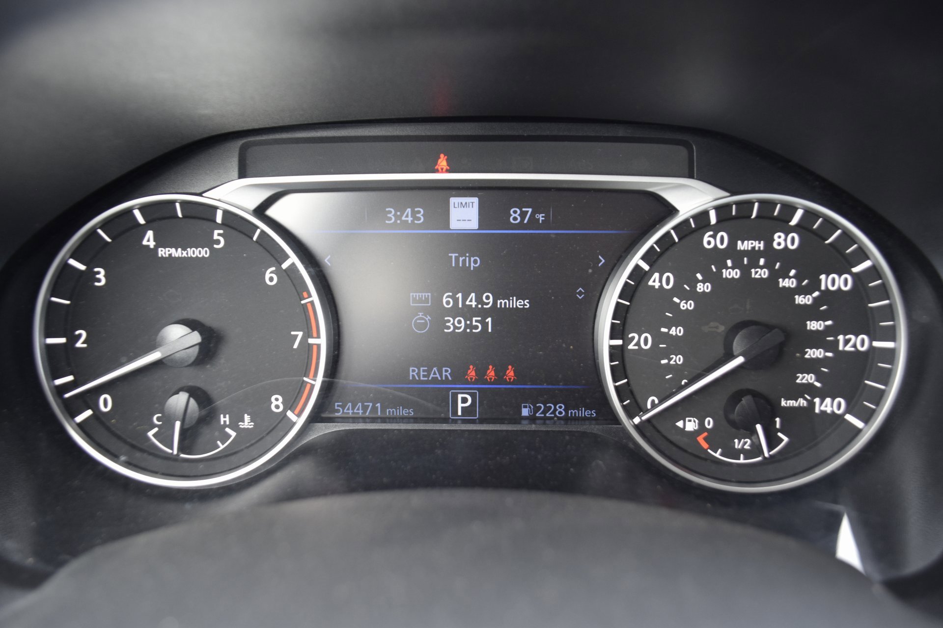 Used 2023 Nissan Altima 2.5 SV w/ SV Premium Package image 15