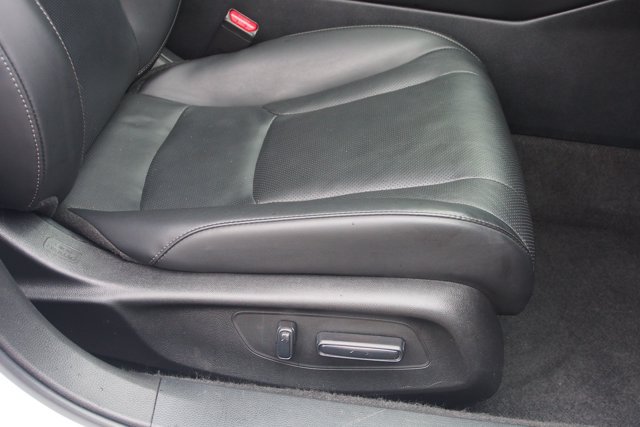 Used 2024 Honda Accord Touring image 12