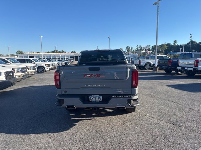 Used 2025 GMC Sierra 1500 Denali w/ Denali Reserve Package AWD/4WD image 4