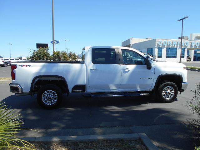 Used 2024 Chevrolet Silverado 2500 LT AWD/4WD image 7