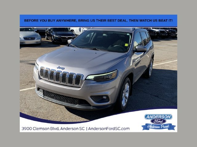 Used 2019 Jeep Cherokee Latitude w/ Trailer Tow Group