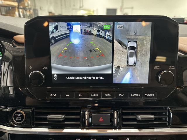 Used 2022 Nissan Pathfinder Platinum w/ Cargo Package AWD/4WD image 29