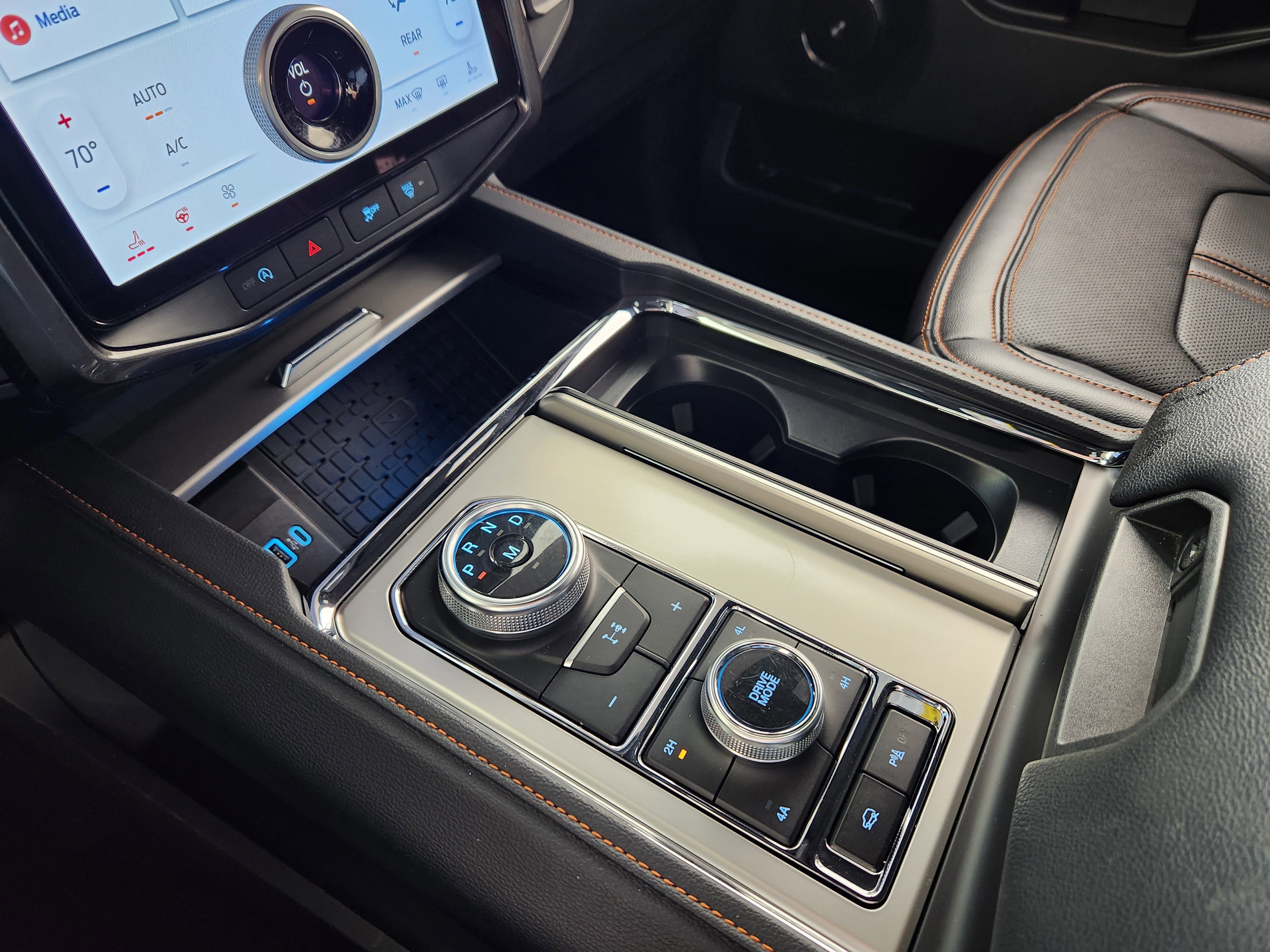 Certified 2024 Ford Expedition Timberline image 24