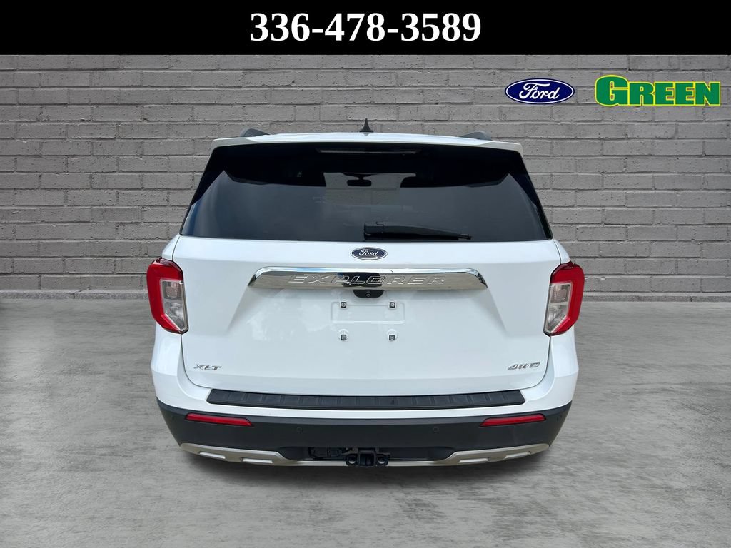 Certified 2023 Ford Explorer XLT w/ Equipment Group 202A AWD/4WD image 5