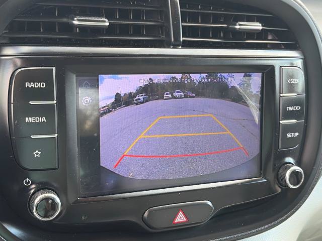 Used 2022 Kia Soul LX FWD image 9