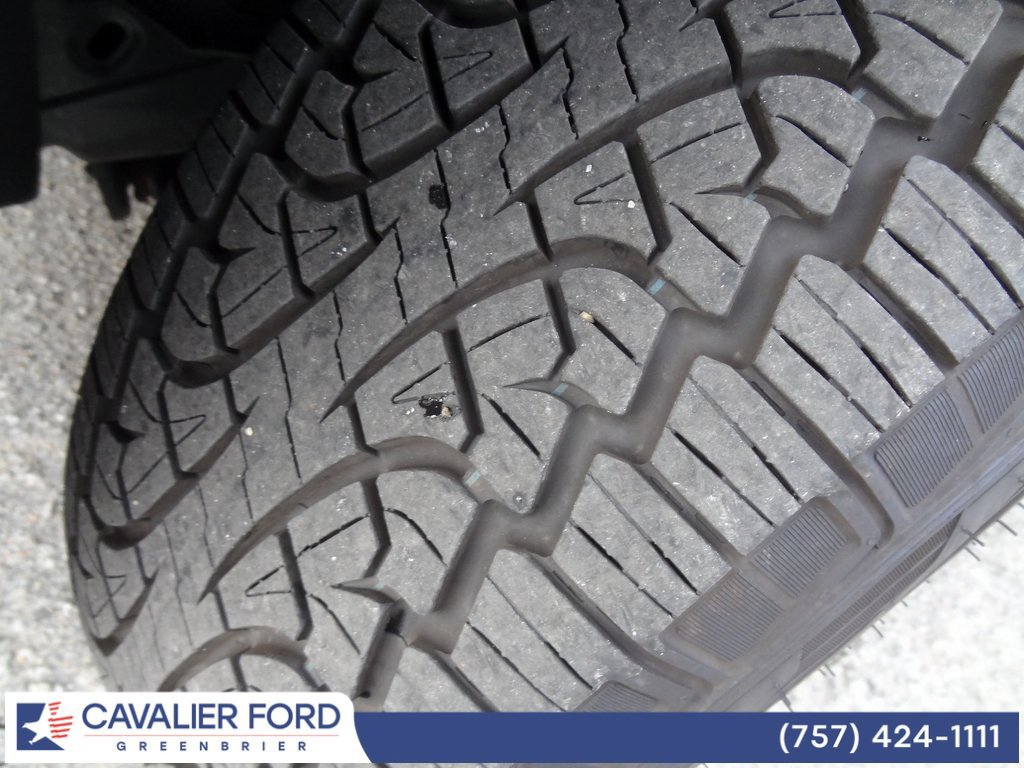 Certified 2025 Ford Expedition Active image 48