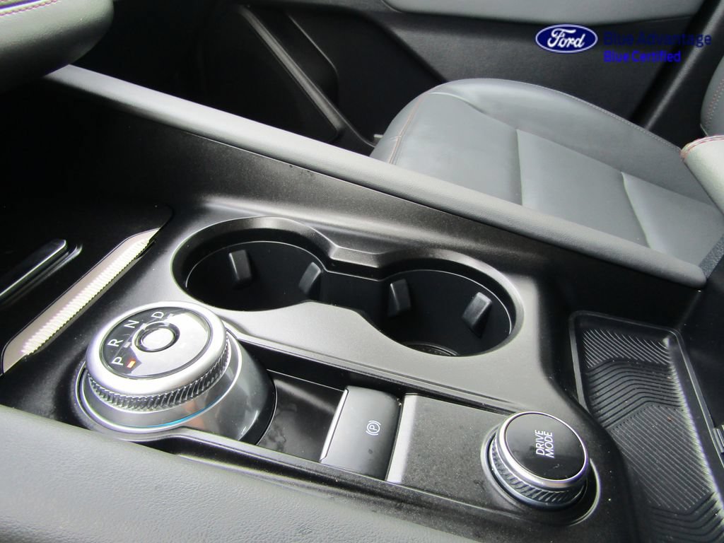 Certified 2025 Ford Explorer Active w/ Active Comfort Package AWD/4WD image 31