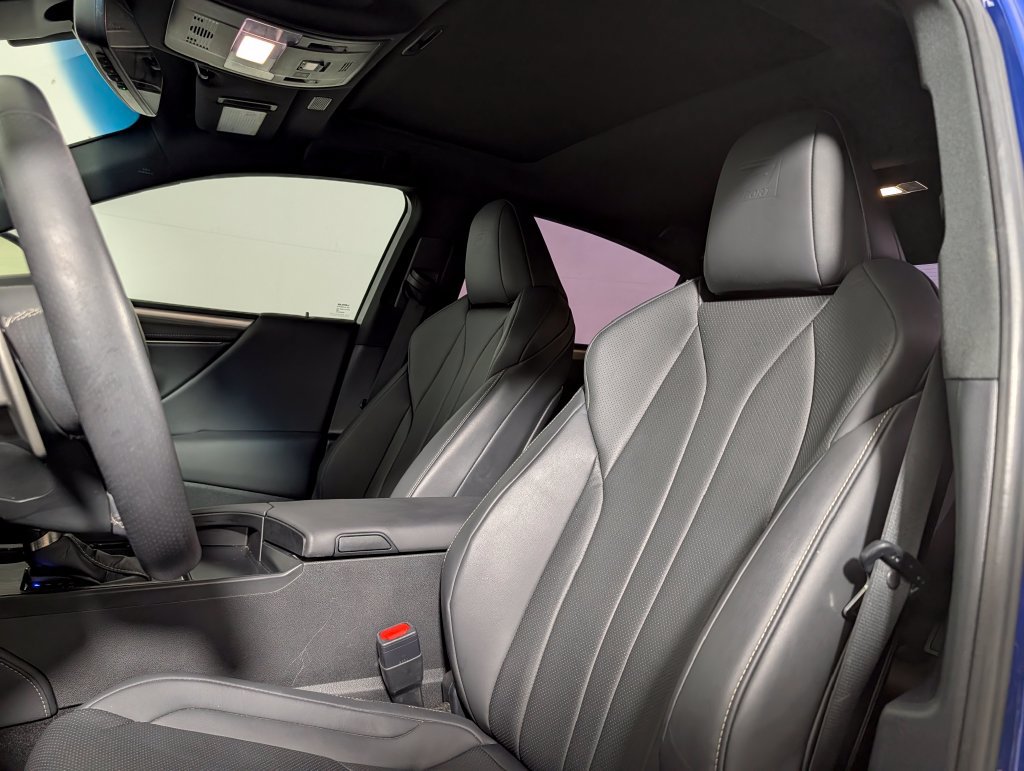 Used 2023 Lexus ES 350 F Sport w/ Accessory Package (Z2) FWD image 25