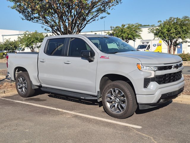 Used 2024 Chevrolet Silverado 1500 RST w/ Convenience Package II AWD/4WD image 1