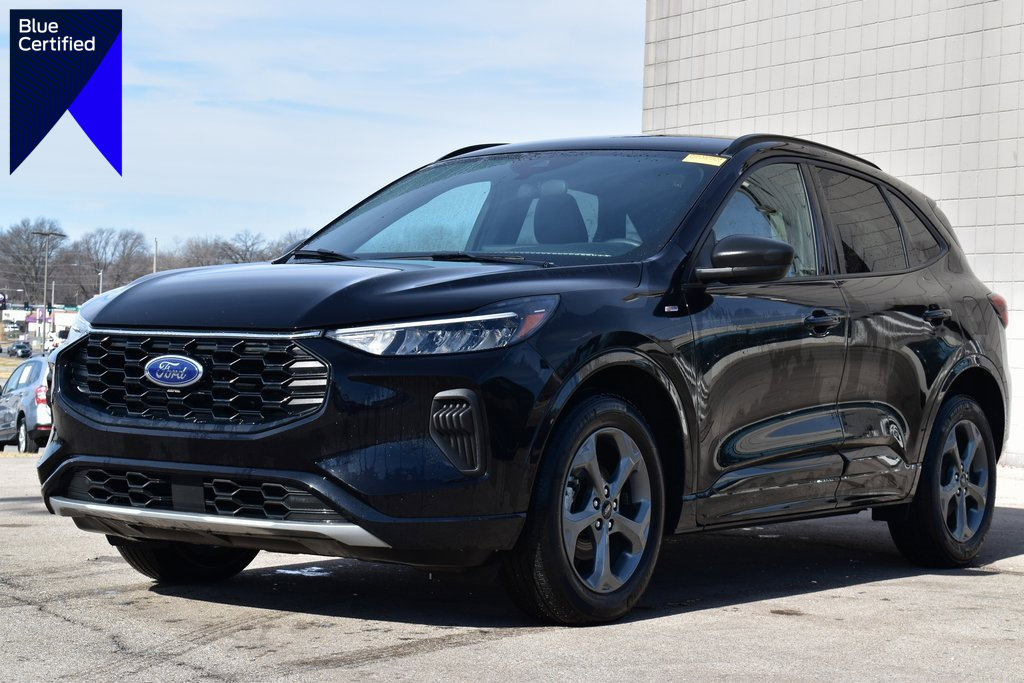 Certified 2023 Ford Escape ST-Line w/ Tech Pack #1 image 1
