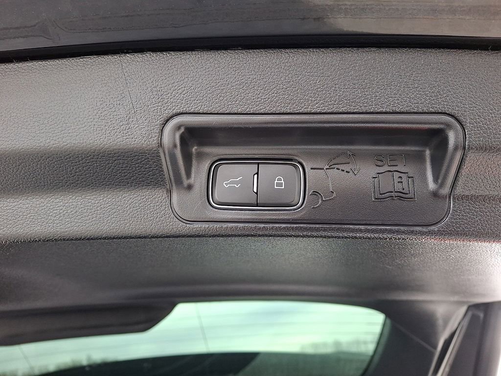 Certified 2022 Ford Explorer XLT AWD/4WD image 31