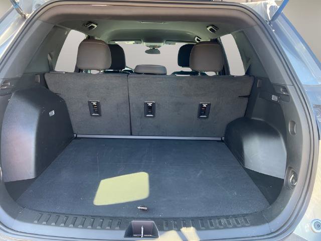 Used 2026 Chevrolet Equinox LT AWD/4WD image 39