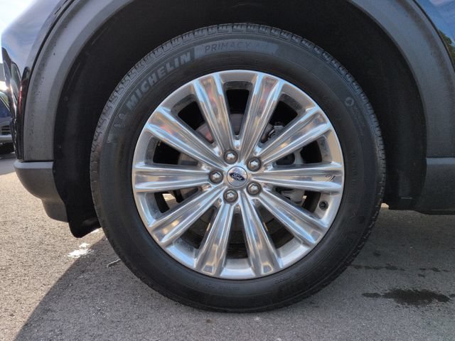 Certified 2023 Ford Explorer Limited w/ Equipment Group 301A AWD/4WD image 10