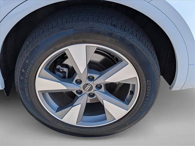 Used 2023 Audi Q5 2.0T Premium Plus AWD/4WD image 25