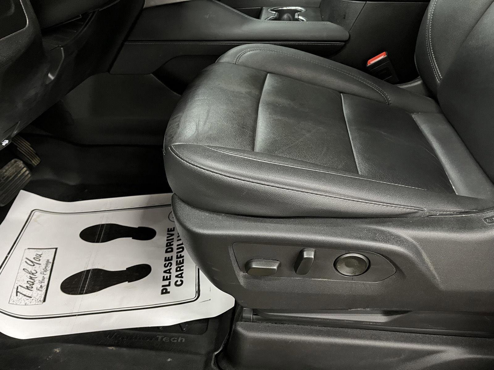 Used 2023 Chevrolet Tahoe Z71 image 12