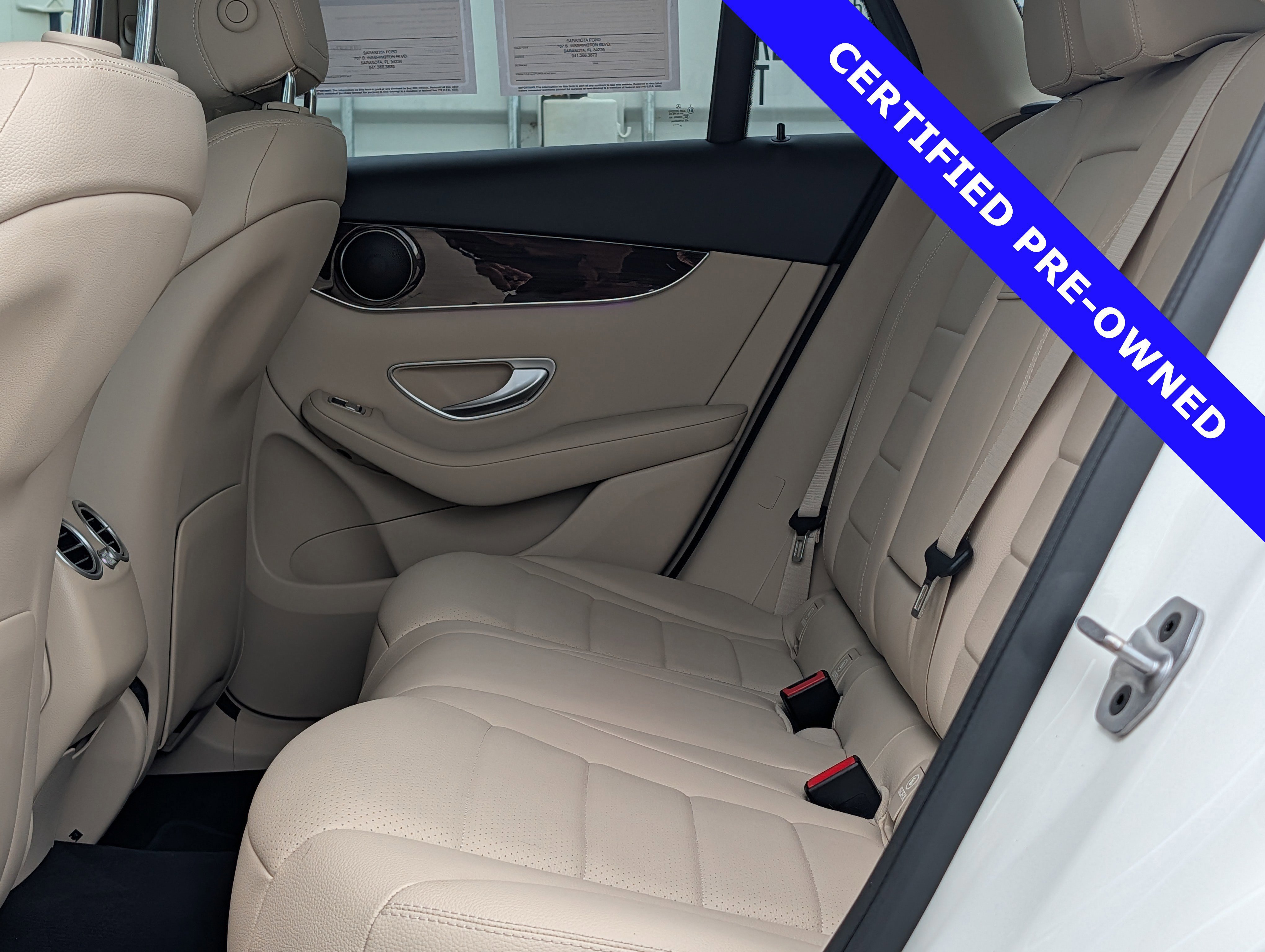 Used 2022 Mercedes-Benz GLC 300 image 15