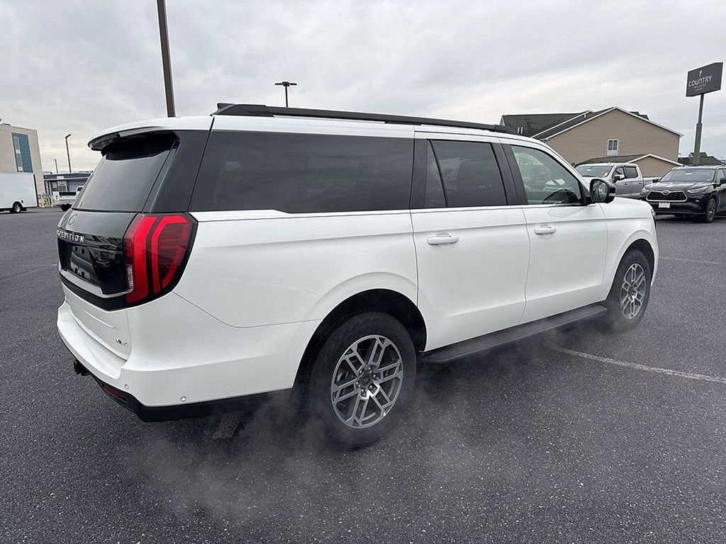 Certified 2025 Ford Expedition Max Active image 4