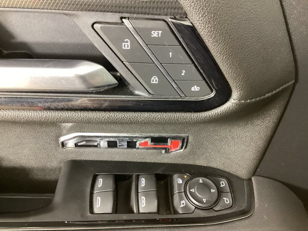 Used 2025 GMC Sierra 1500 AT4 w/ AT4 Preferred Package AWD/4WD image 18