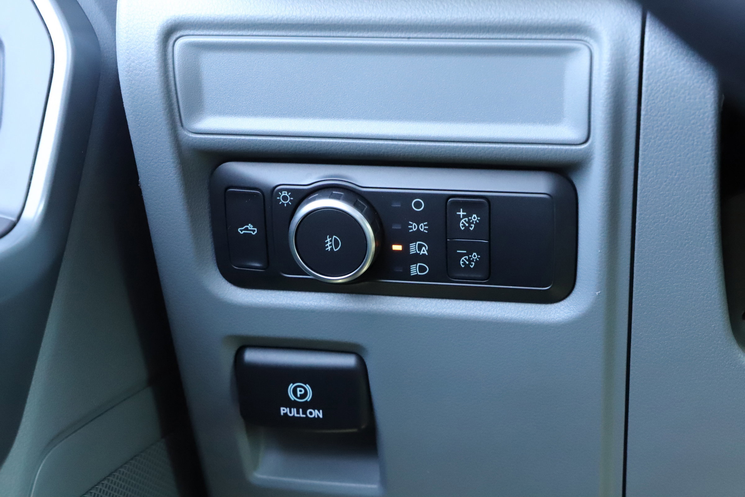 Certified 2022 Ford F150 XLT w/ Equipment Group 301A Mid image 33