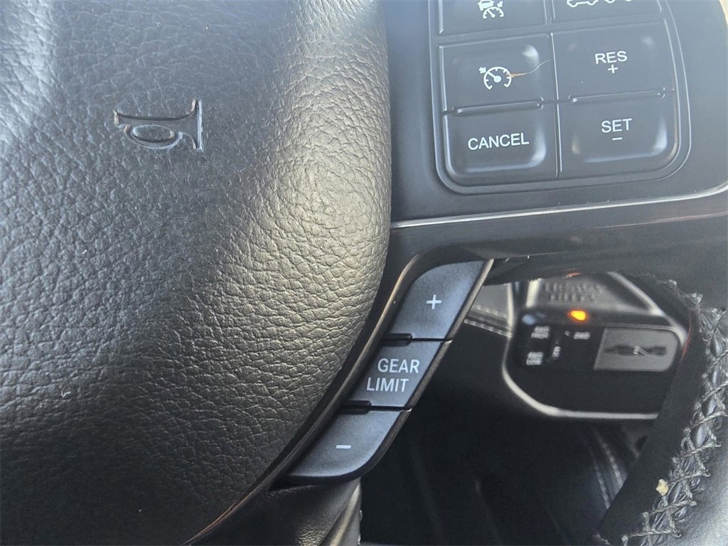 Used 2020 RAM 3500 Limited image 11