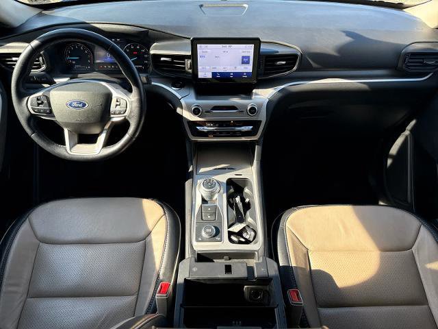 Certified 2022 Ford Explorer XLT image 13