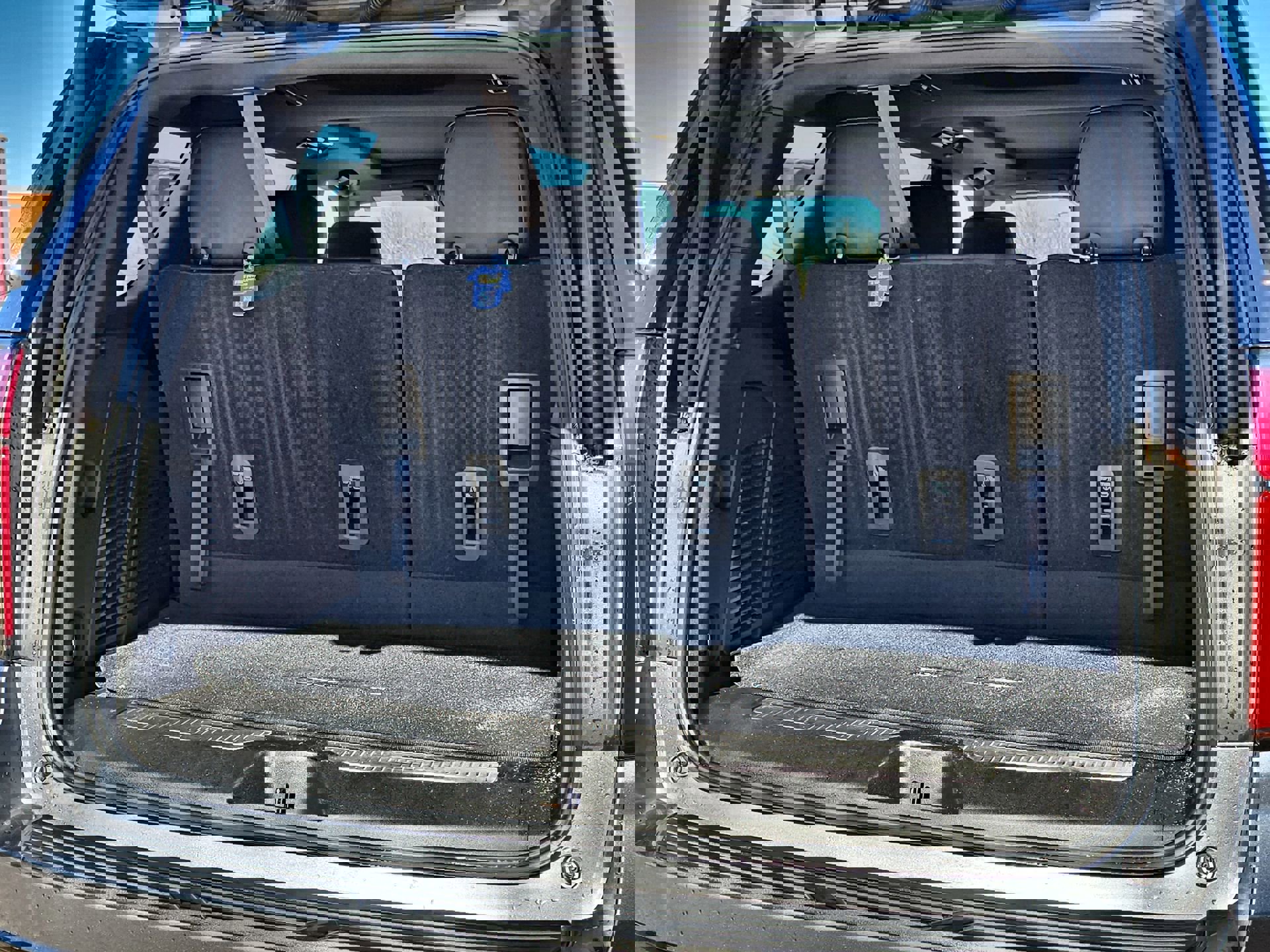 Used 2021 Chevrolet Tahoe Z71 image 24