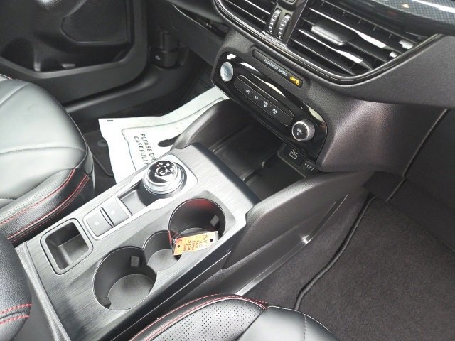 Certified 2025 Ford Escape ST-Line Elite w/ Premium Technology Package image 35