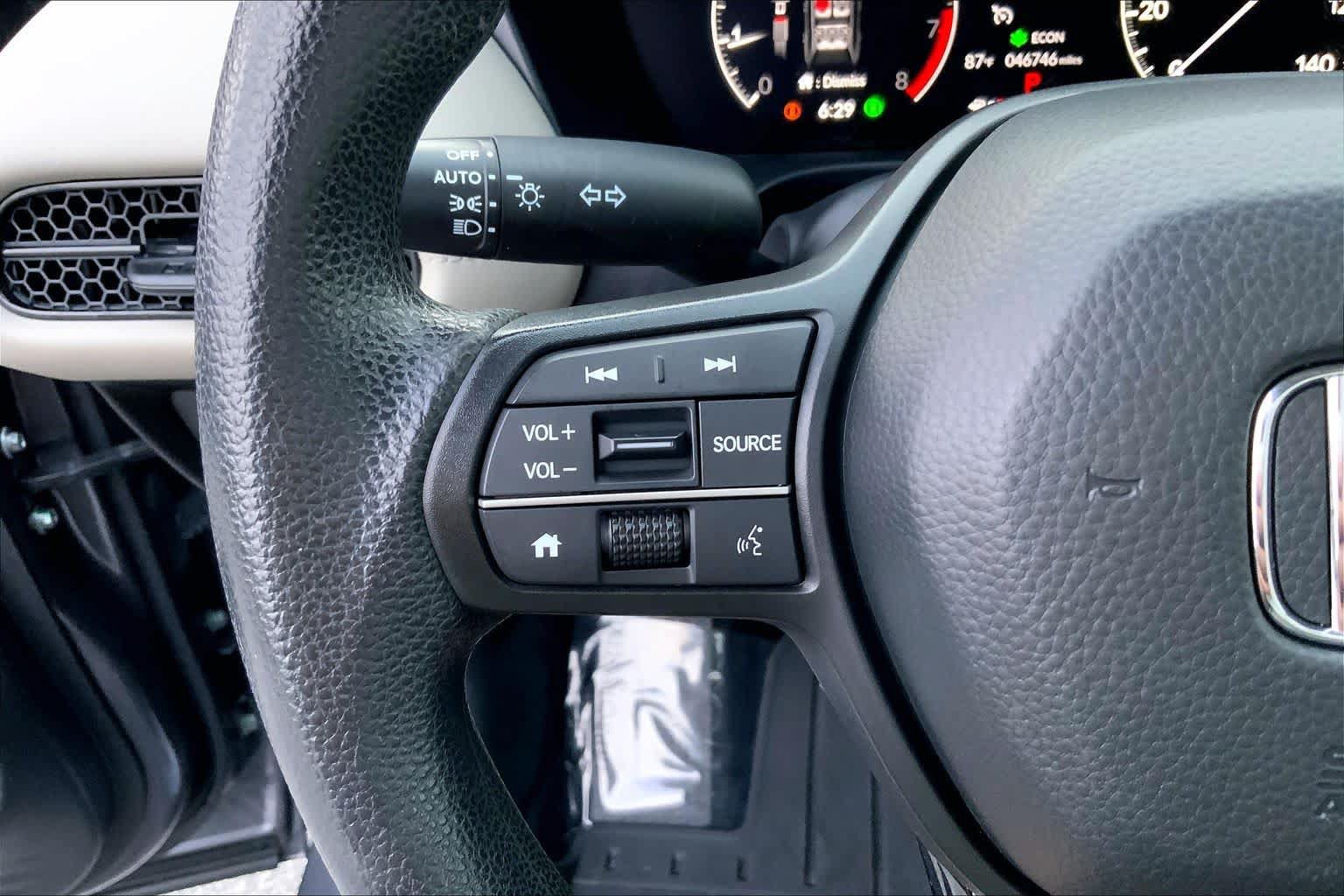 Used 2024 Honda HR-V LX image 23
