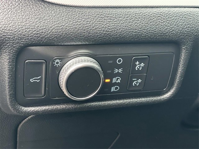 Certified 2020 Ford Explorer XLT image 18