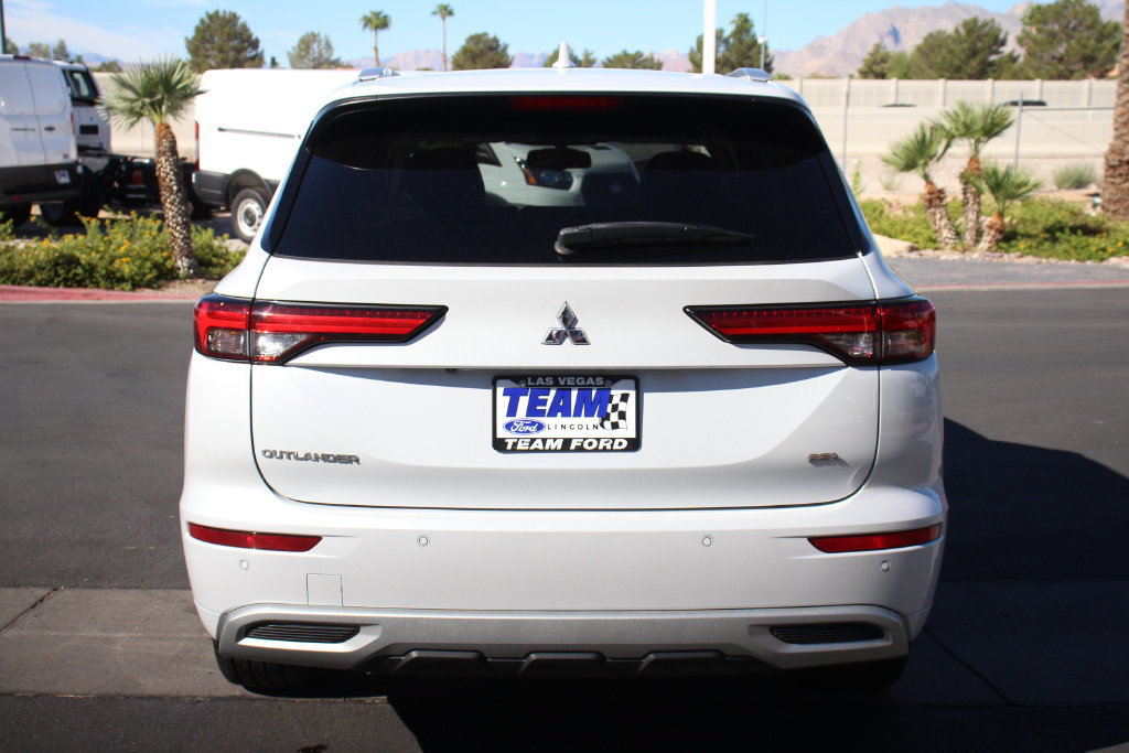 Used 2022 Mitsubishi Outlander SEL AWD/4WD image 7