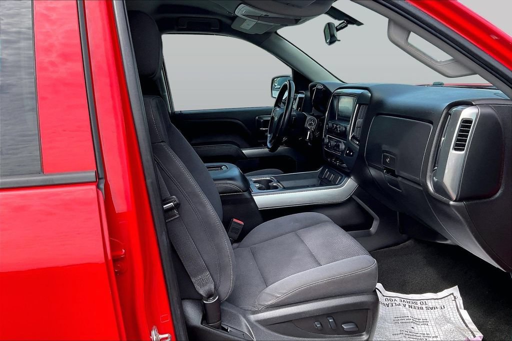 Used 2018 Chevrolet Silverado 1500 LT w/ All Star Edition AWD/4WD image 7
