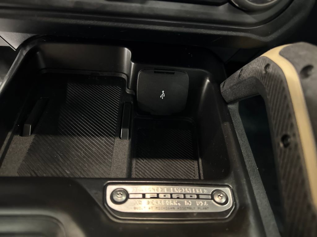 Certified 2025 Ford Bronco Badlands AWD/4WD image 40