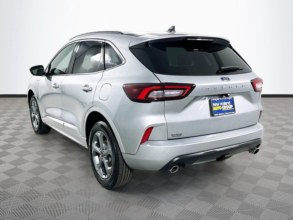 Certified 2024 Ford Escape ST-Line image 3