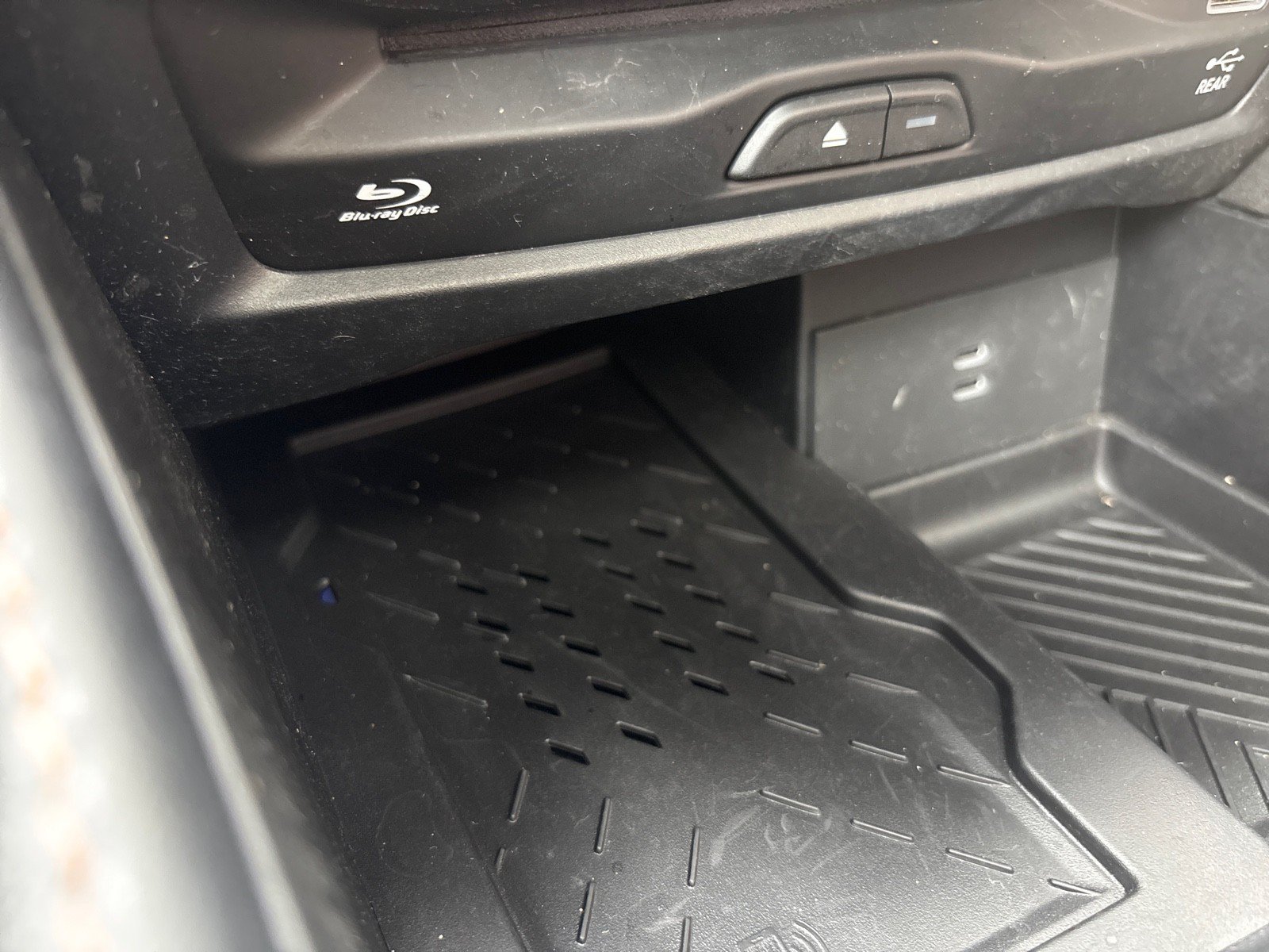 Used 2026 Chrysler Pacifica Pinnacle FWD image 24
