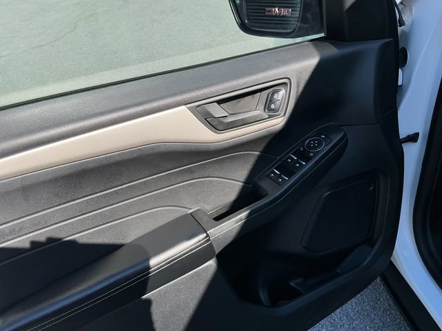 Certified 2022 Ford Escape SE AWD/4WD image 11