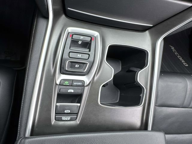 Used 2022 Honda Accord Touring image 20