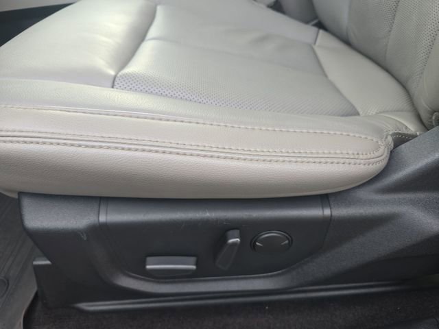 Certified 2019 Ford F150 Lariat w/ Equipment Group 502A Luxury image 13