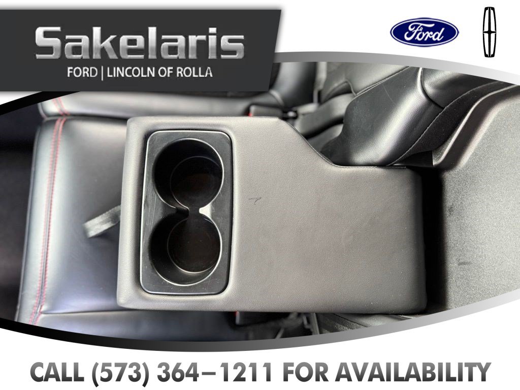 Certified 2025 Ford Escape ST-Line AWD/4WD image 34