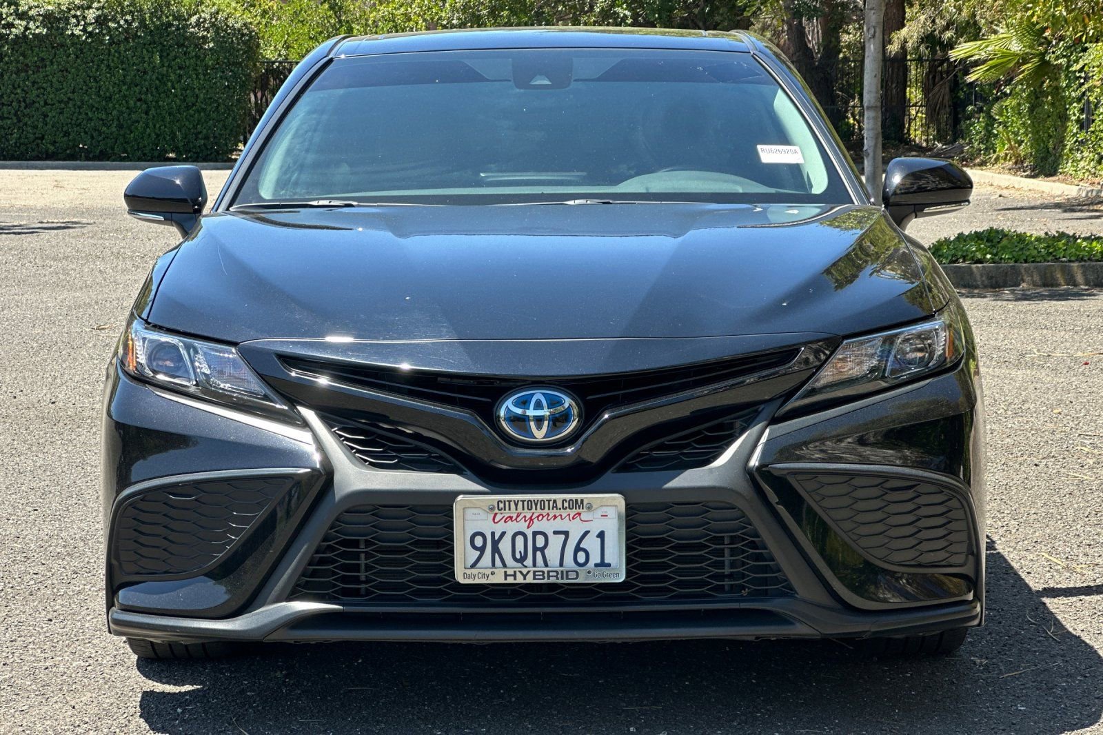 Used 2024 Toyota Camry SE w/ Audio Upgrade Package FWD image 9