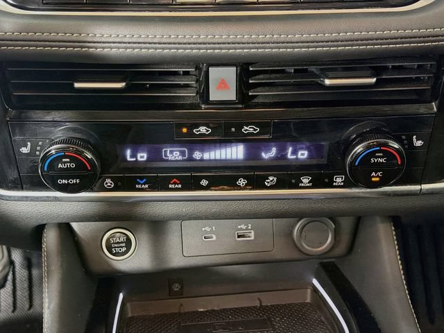 Used 2022 Nissan Rogue Platinum AWD/4WD image 19